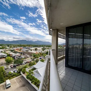 rydges-esplanade-resort-cairns.queenslandhotels.net/
